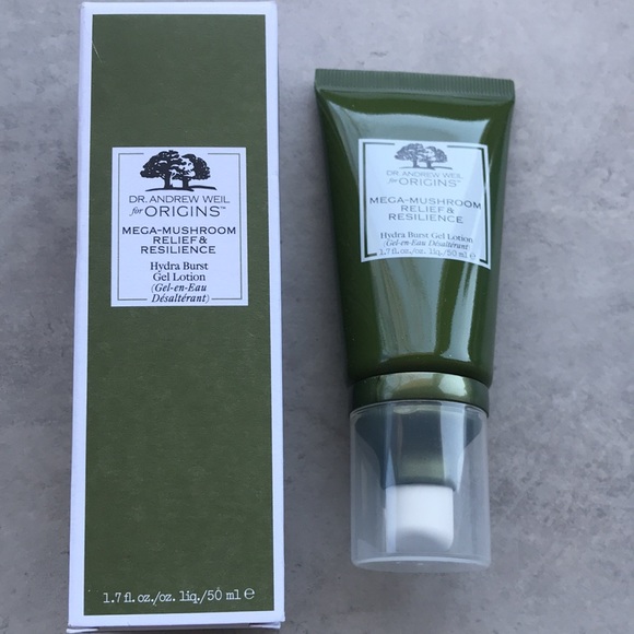 Origins Mega Mushroom lotion - Picture 3 of 4